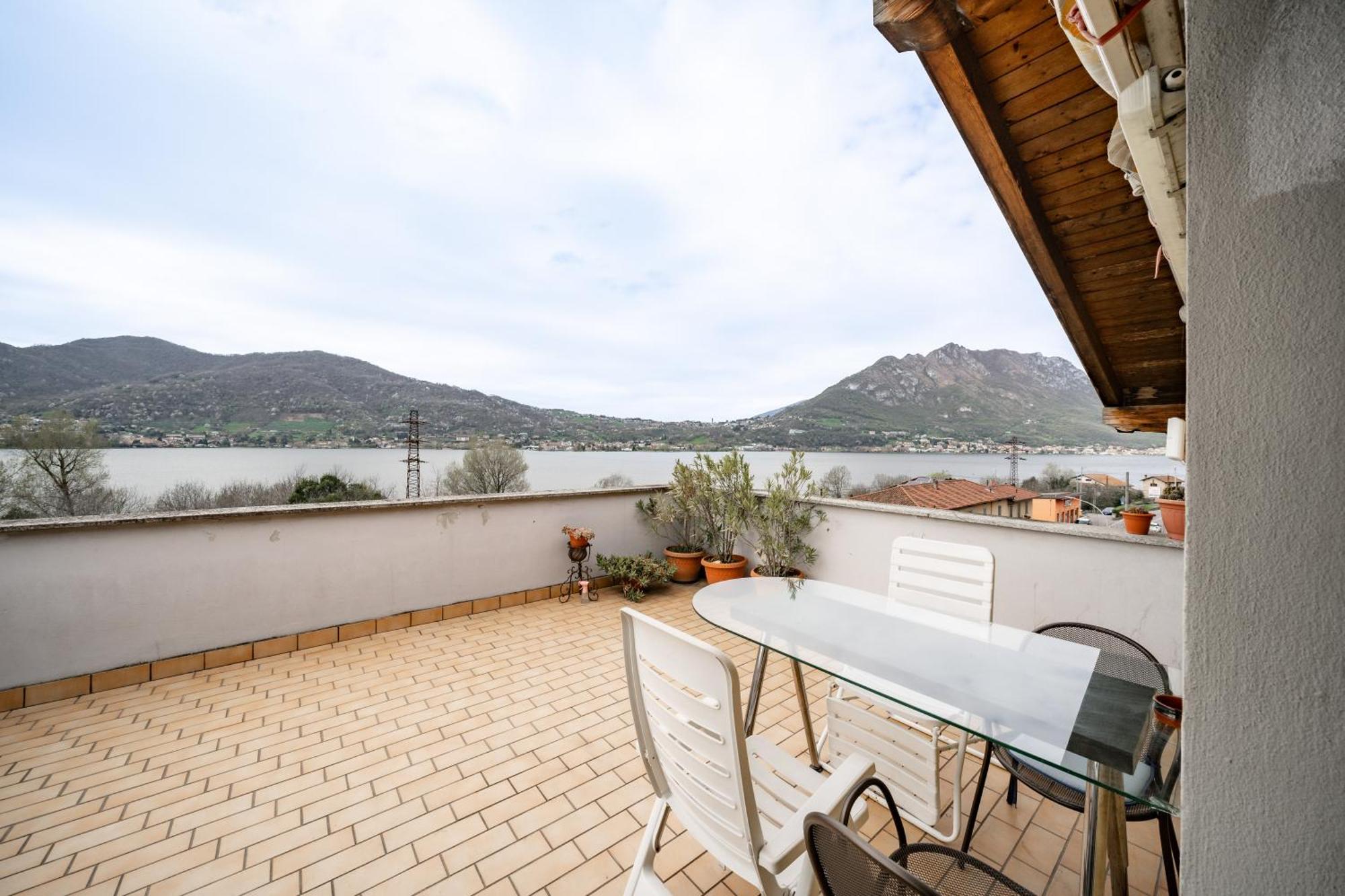 Terrazzo Sul Lago Lecco Exterior photo